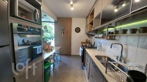 Image 14 - 729632
