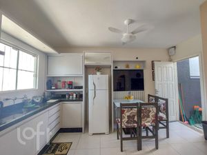 Image 8 - 729751