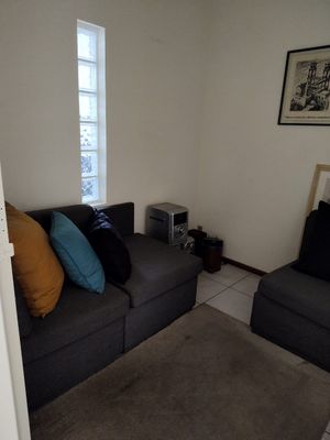 Image 1 - 729817