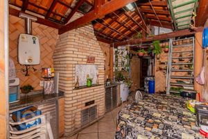 Image 8 - 729861