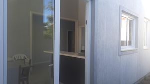 Image 19 - 729876