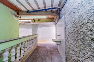 Image 61 - 729895