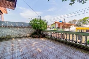 Image 37 - 729895