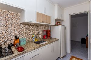 Image 13 - 729932