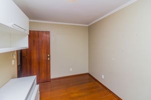 Image 37 - 730017