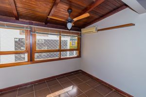 Image 28 - 730017
