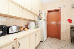 Image 18 - 730112