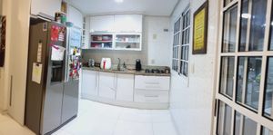 Image 6 - 730349