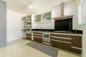 Image 3 - 730476