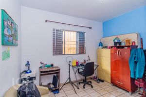 Image 9 - 730718