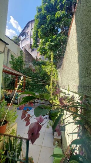 Image 37 - 730854