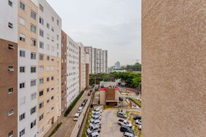Image 16 - 731482
