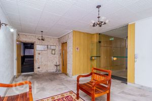 Image 43 - 731582
