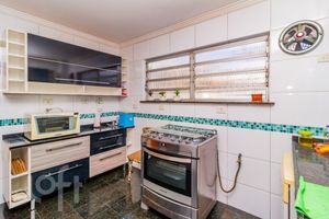 Image 11 - 731582