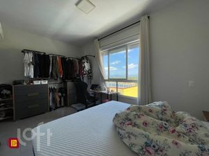 Image 10 - 731596