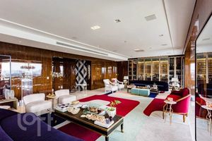 Image 1 - 731776