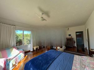 Image 31 - 732034