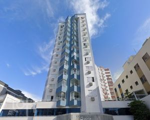 Image 21 - 732052