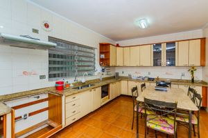 Image 6 - 732122