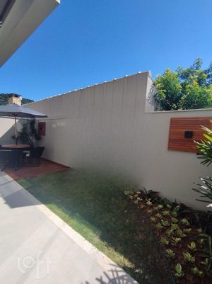 Image 11 - 732203