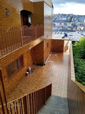 Image 11 - 732542