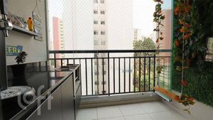 Image 16 - 732697