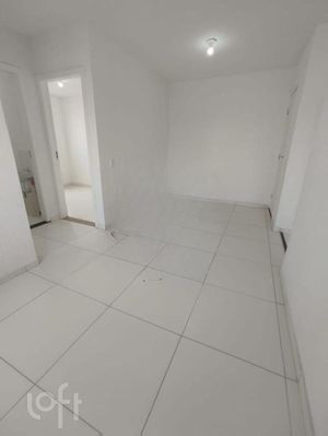 Image 4 - 732740
