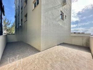 Image 8 - 732751