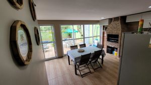 Image 7 - 732873