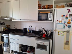 Image 6 - 732880