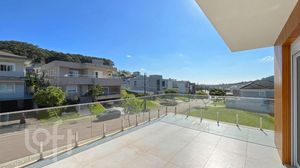 Image 49 - 732928