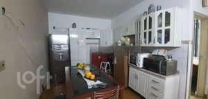 Image 33 - 733588