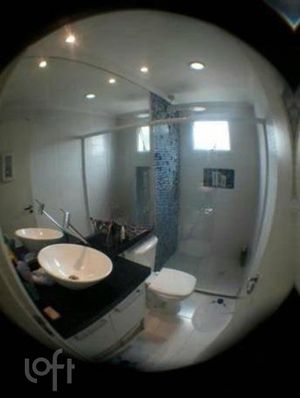 Image 8 - 733634