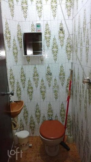 Image 12 - 733741