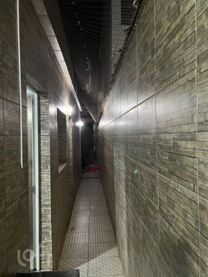 Image 24 - 734326