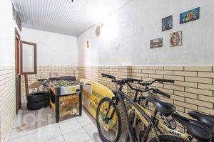Image 11 - 734474
