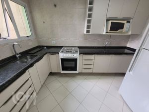 Image 8 - 734558