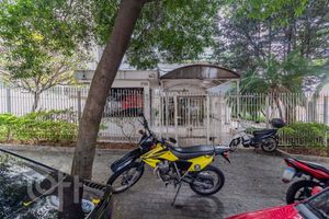 Image 37 - 734793