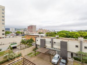Image 10 - 734983