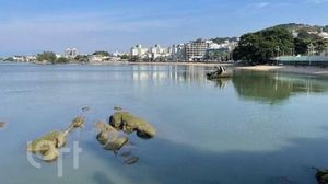Image 14 - 735062