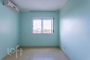 Image 16 - 735086