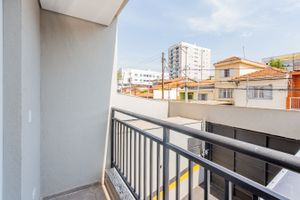 Image 4 - 735106