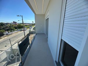 Image 8 - 735110