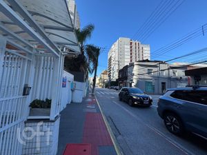Image 18 - 735132