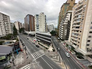 Image 2 - 735207