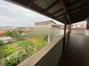 Image 16 - 735212