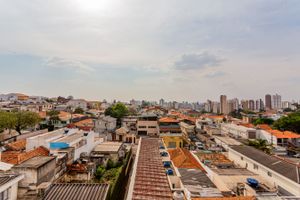 Image 21 - 735227