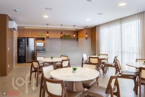 Image 32 - 735348