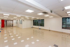 Image 175 - 735377