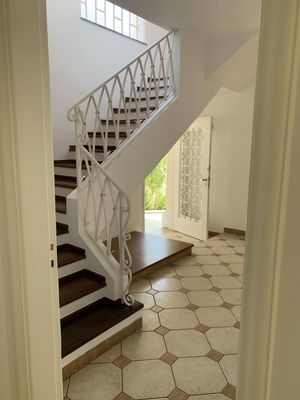 Image 13 - 735378